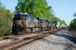 A northbound intermodal bears down on Sycamore Creek Road 